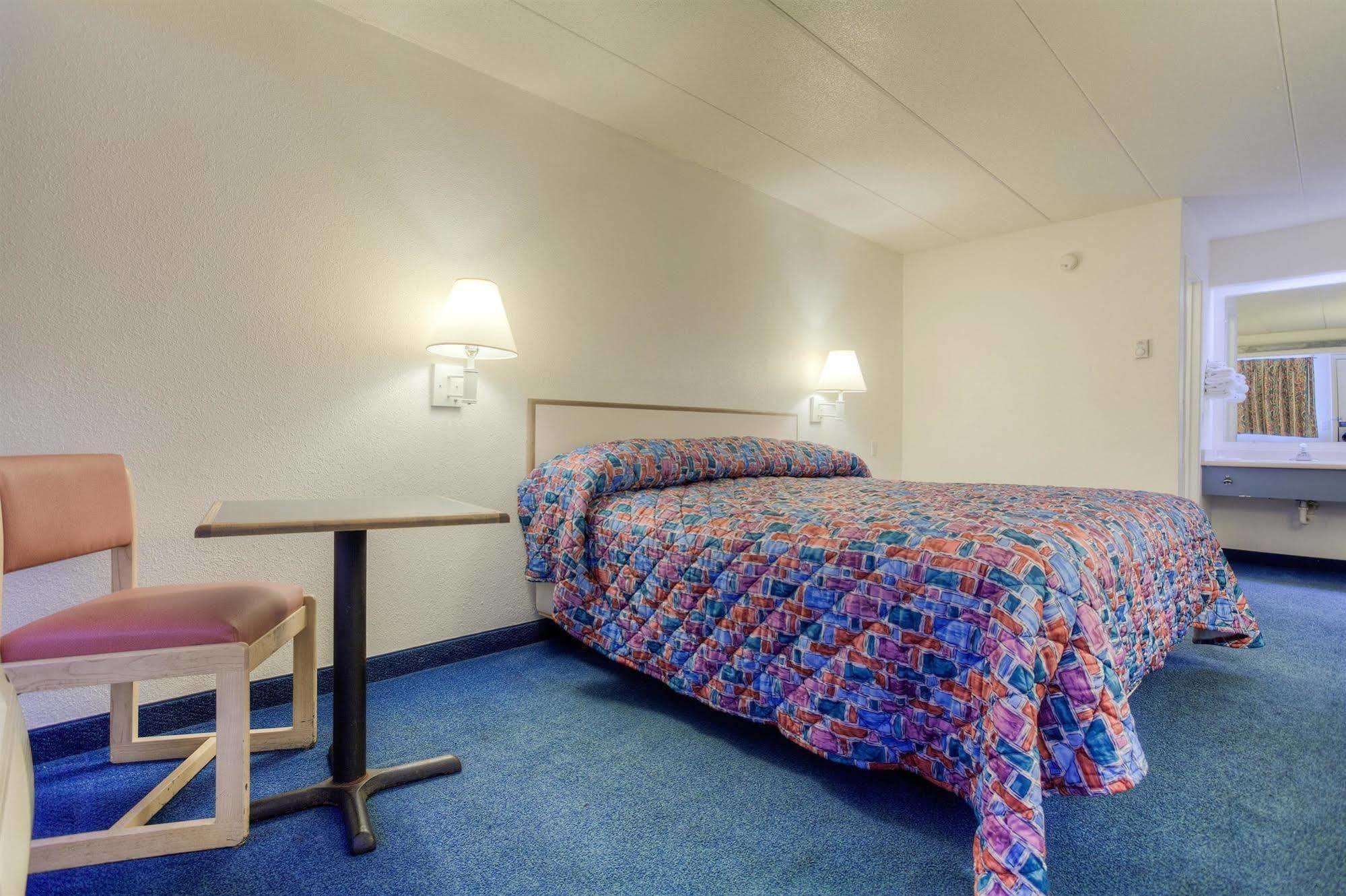 Motel 6-Knoxville, Tn - North Exterior photo